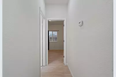 1697 Via Milano Dr, Gustine, CA 95322 - Photo 27