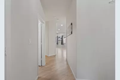 1697 Via Milano Dr, Gustine, CA 95322 - Photo 25