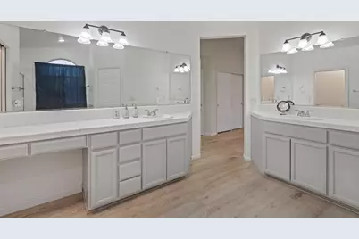 1697 Via Milano Dr, Gustine, CA 95322 - Photo 37