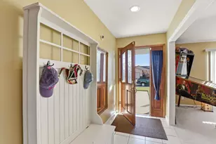 1650 Sausalito Dr, Hollister, CA 95023 - Photo 3