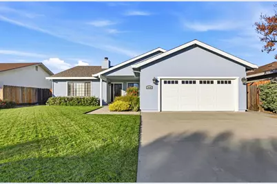 1650 Sausalito Dr, Hollister, CA 95023 - Photo 1