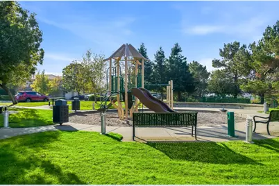 134 Cliff Swallow Ct, Brisbane, CA 94005 - Photo 35