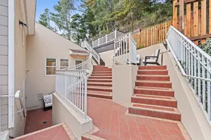 2220 Arrowhead Dr, Oakland, CA 94611 - Photo 59