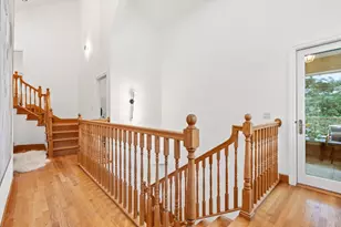 2220 Arrowhead Dr, Oakland, CA 94611 - Photo 31