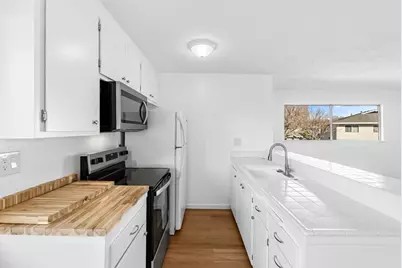 5577 Spinnaker Dr 4, San Jose, CA 95123 - Photo 9