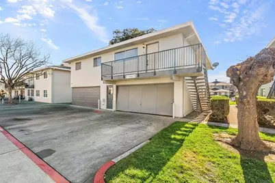 5577 Spinnaker Dr 4, San Jose, CA 95123 - Photo 1