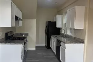 225 Pacifica Blvd 204, Watsonville, CA 95076 - Photo 5