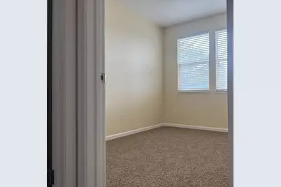 225 Pacifica Blvd 204, Watsonville, CA 95076 - Photo 9