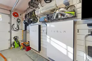 1556 Creek Dr, San Jose, CA 95125 - Photo 21