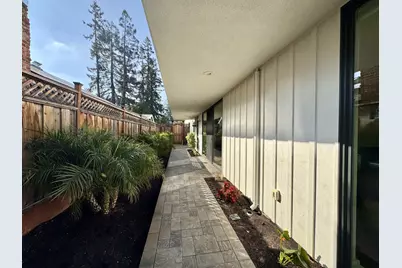 16 Hillview Ave, Redwood City, CA 94062 - Photo 31