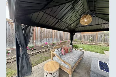 16 Hillview Ave, Redwood City, CA 94062 - Photo 29