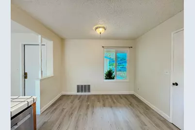 3022 Rosemont Dr, Sacramento, CA 95826 - Photo 15