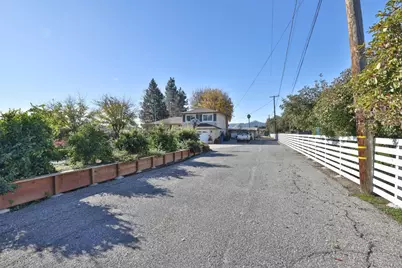 12155 Columbet Ave, San Martin, CA 95046 - Photo 7