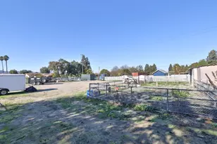 12155 Columbet Ave, San Martin, CA 95046 - Photo 33