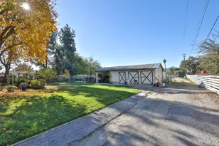 12155 Columbet Ave, San Martin, CA 95046 - Photo 27