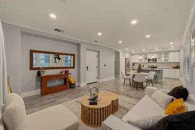 1057 Foxglove Pl 202, San Jose, CA 95131 - Photo 7