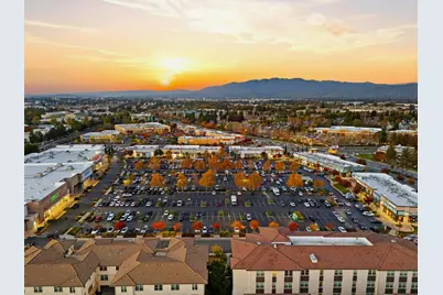 1057 Foxglove Pl 202, San Jose, CA 95131 - Photo 47