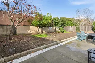 4975 Chiles Dr, San Jose, CA 95136 - Photo 27