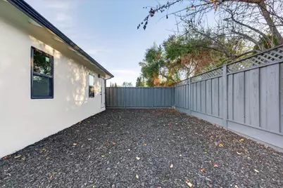 371 N Milton Ave, Campbell, CA 95008 - Photo 35