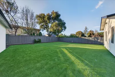 371 N Milton Ave, Campbell, CA 95008 - Photo 33