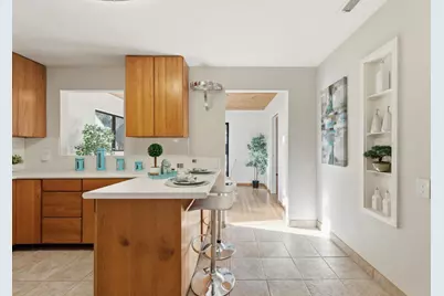 371 Orchard Ave, Sunnyvale, CA 94085 - Photo 13