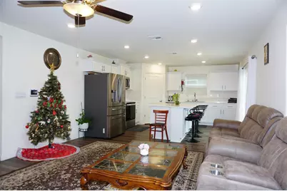 405 Greene Way, Los Banos, CA 93635 - Photo 7