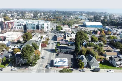 229 Laurel St, Santa Cruz, CA 95060 - Photo 33