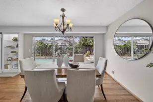 10155 Western Dr, Cupertino, CA 95014 - Photo 23