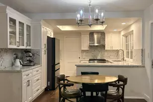 1204 Lubich Dr, Mountain View, CA 94040 - Photo 1