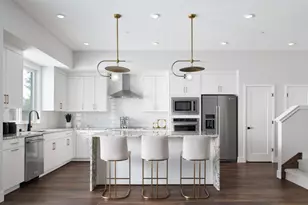 11540 Willow Pl 52-11 Plan 4, Saratoga, CA 95070 - Photo 3