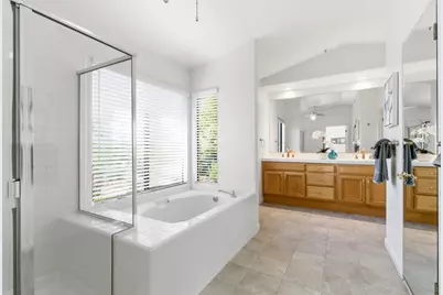 16575 Trail Dr, Morgan Hill, CA 95037 - Photo 23