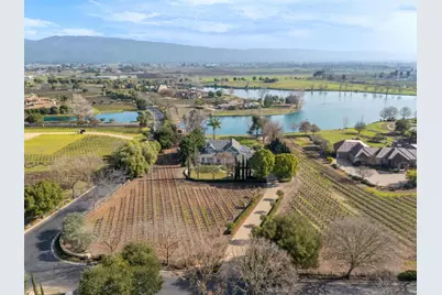 1450 Lakeview Ct, San Martin, CA 95046 - Photo 1