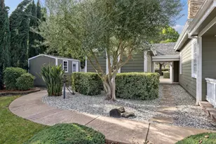 1450 Lakeview Ct, San Martin, CA 95046 - Photo 9