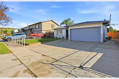 3458 Rocky Mountain Dr, San Jose, CA 95127 - Photo 3