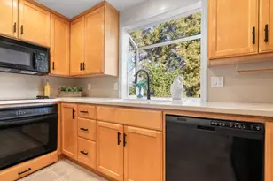 135 Belmont St, Santa Cruz, CA 95060 - Photo 9