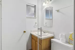 300 N Park Victoria Dr, Milpitas, CA 95035 - Photo 23