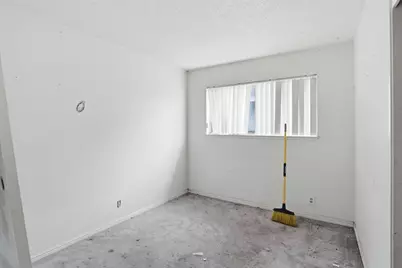 300 N Park Victoria Dr, Milpitas, CA 95035 - Photo 15