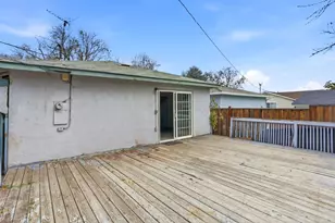 300 N Park Victoria Dr, Milpitas, CA 95035 - Photo 27