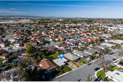 329 Carnegie Dr, Milpitas, CA 95035 - Photo 39