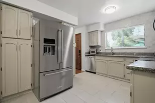 1321 Fruitdale Ave, San Jose, CA 95126 - Photo 5