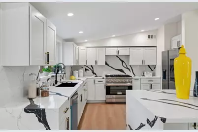 709 Lakebird Dr, Sunnyvale, CA 94089 - Photo 37