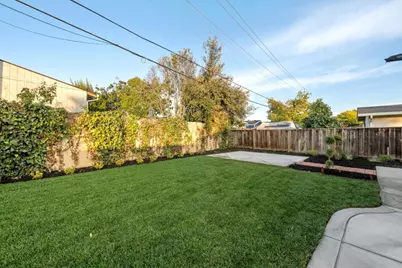 709 Lakebird Dr, Sunnyvale, CA 94089 - Photo 25
