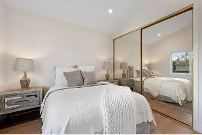 709 Lakebird Dr, Sunnyvale, CA 94089 - Photo 57