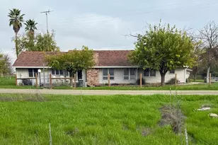 3205 Fifield Rd, Pleasant Grove, CA 95668 - Photo 3