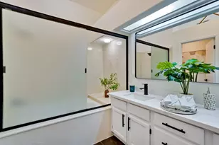 426 Galleria Dr, San Jose, CA 95134 - Photo 35