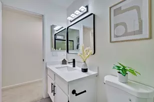 426 Galleria Dr, San Jose, CA 95134 - Photo 49