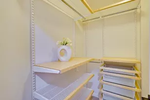 426 Galleria Dr, San Jose, CA 95134 - Photo 41