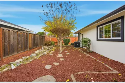 2165 Bray Ave, Santa Clara, CA 95050 - Photo 31