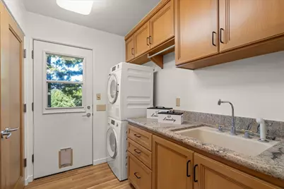 7 N Name Rd, Los Gatos, CA 95033 - Photo 37