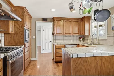 7460 Miller Ave, Gilroy, CA 95020 - Photo 25